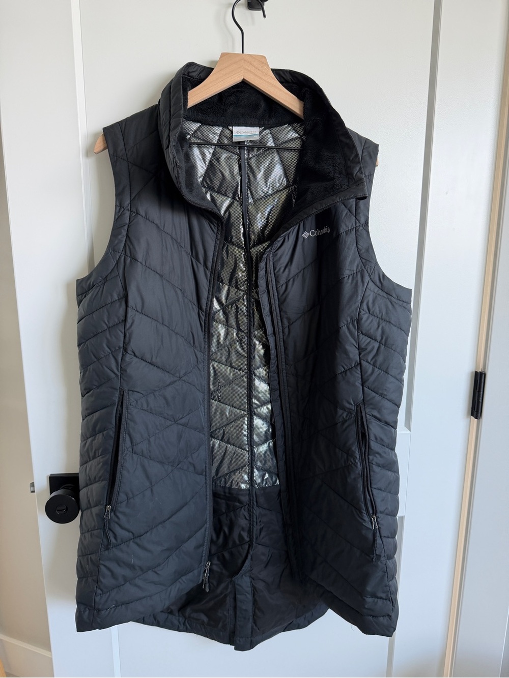 Columbia Women's Heavenly Long Vest in Black - XL